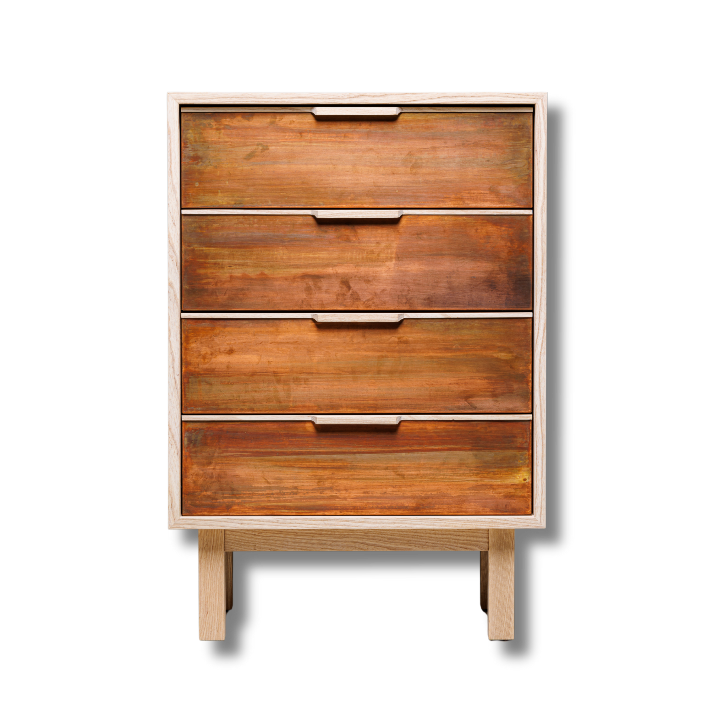 Sideboard aus Massivholz mit Kupferfront oder Messingfront– handgefertigt im Christoph Steiger Studio.