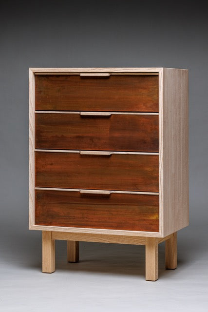 Sideboard aus Massivholz mit Kupferfront oder Messingfront– handgefertigt im Christoph Steiger Studio.