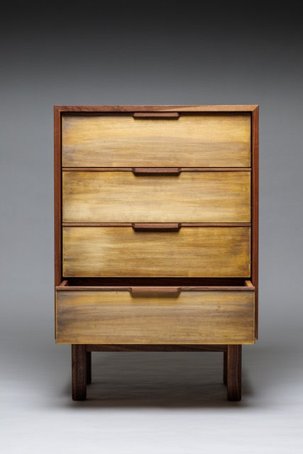 Sideboard aus Massivholz mit Kupferfront oder Messingfront– handgefertigt im Christoph Steiger Studio.